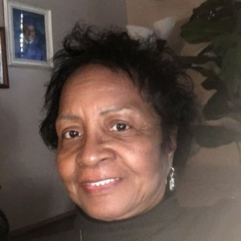 Meet your Posher, Thelma